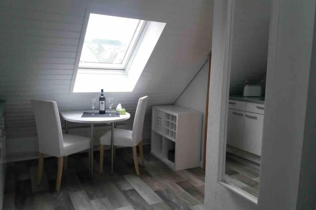 Helle 2-Zimmerwohnung Am Stadtrand Hildesheim Ngoại thất bức ảnh