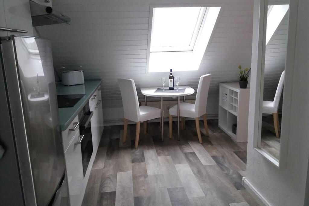 Helle 2-Zimmerwohnung Am Stadtrand Hildesheim Ngoại thất bức ảnh